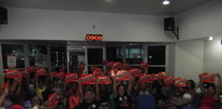 Trabalhadores em educação continuam acampados e convoca categoria à Câmara