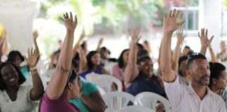 Plenária dos Auxiliares de classe debateu as principais demandas do seguimento
