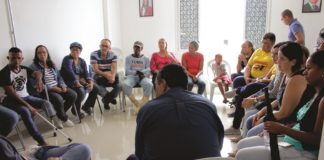 Sete escolas fazem manifestação na Semed e exigem o direito de indicar seus gestores