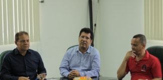 Quinta reunião discute eixo financeiro e formação continuada