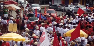 Desfile de Emancipação: ASPROLF leva ala de protesto contra os ataques do governo aos trabalhadores