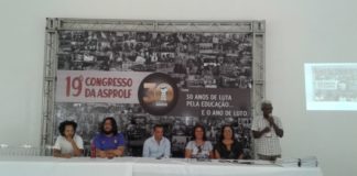 19º Congresso da ASPROLF abre o último dia com Lula Livre