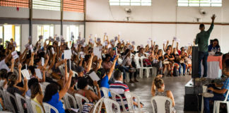 Assembleia define luta pelos profissionais em Regime Reda