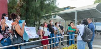 Em assembleia, trabalhadores suspendem ocupação