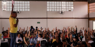 Assembleia: categoria avança na luta pelo Direito à Educação e conquista atualização do piso