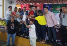 Plenária: Antonio Rosalvo assina Carta Compromisso e garante luta pelos trabalhadores